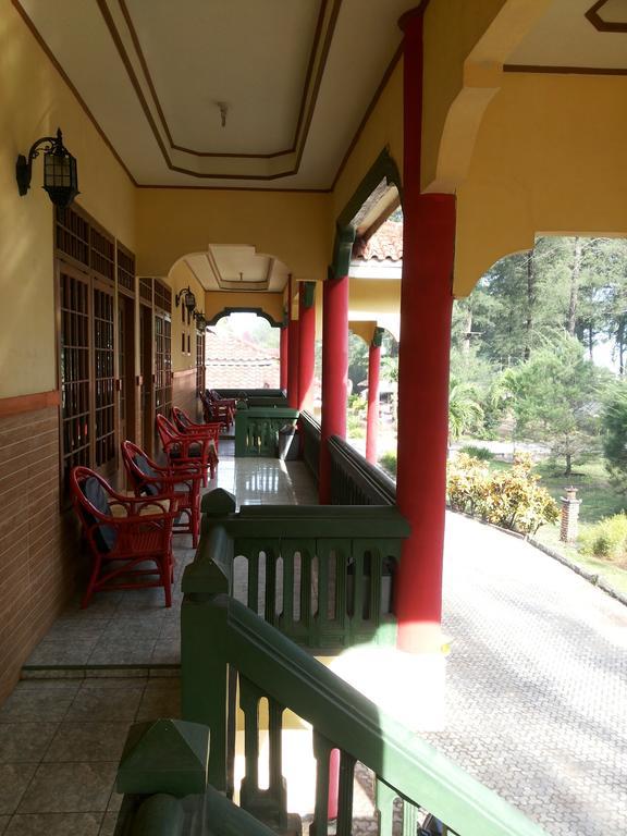 Pasir Putih Resort Бенгкулу Номер фото